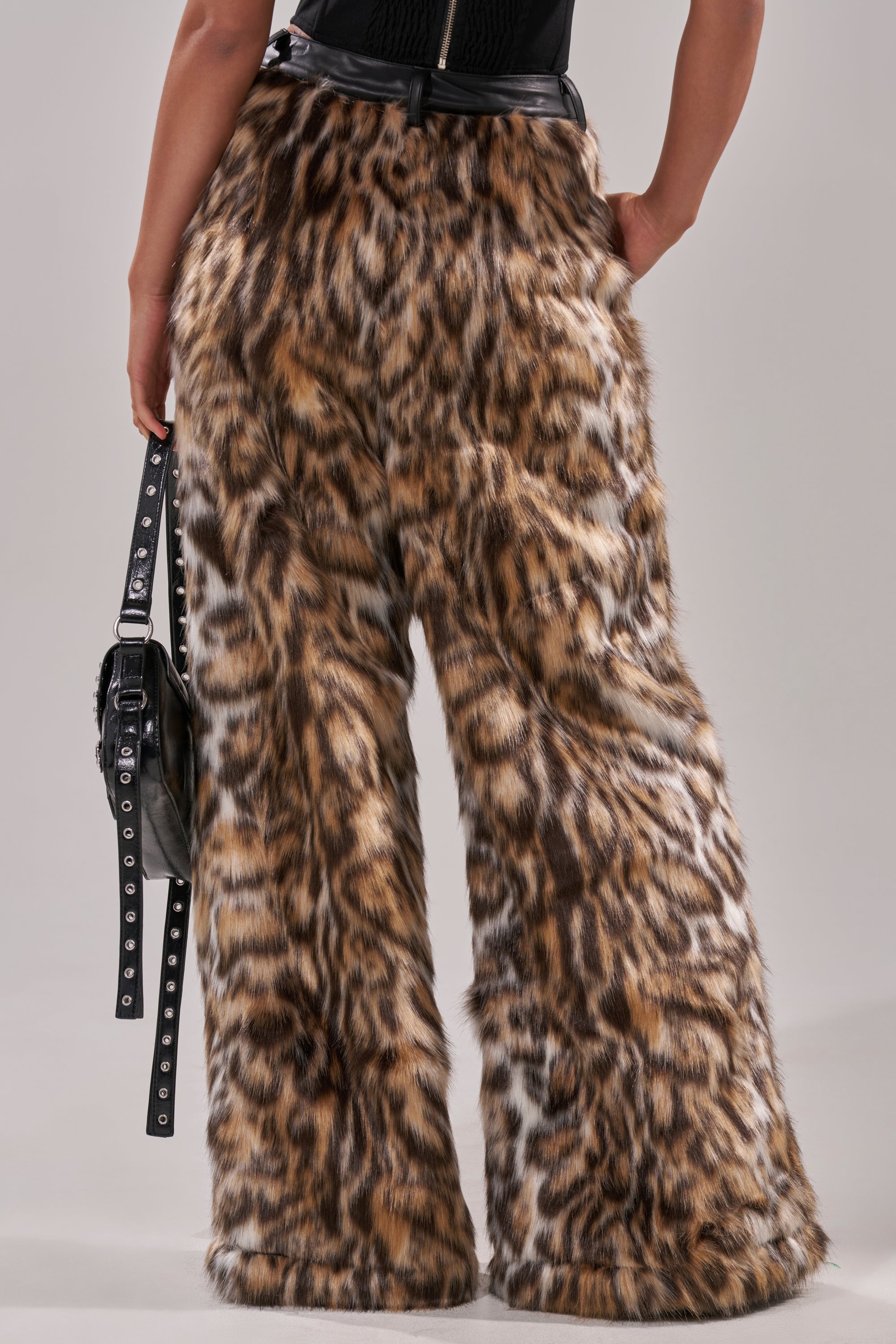 CATCH ME IF YOU CAN LEOPARD FUR TROUSER