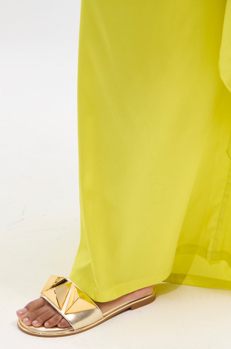 AKIRA BENNO GOLD FLAT SANDAL
