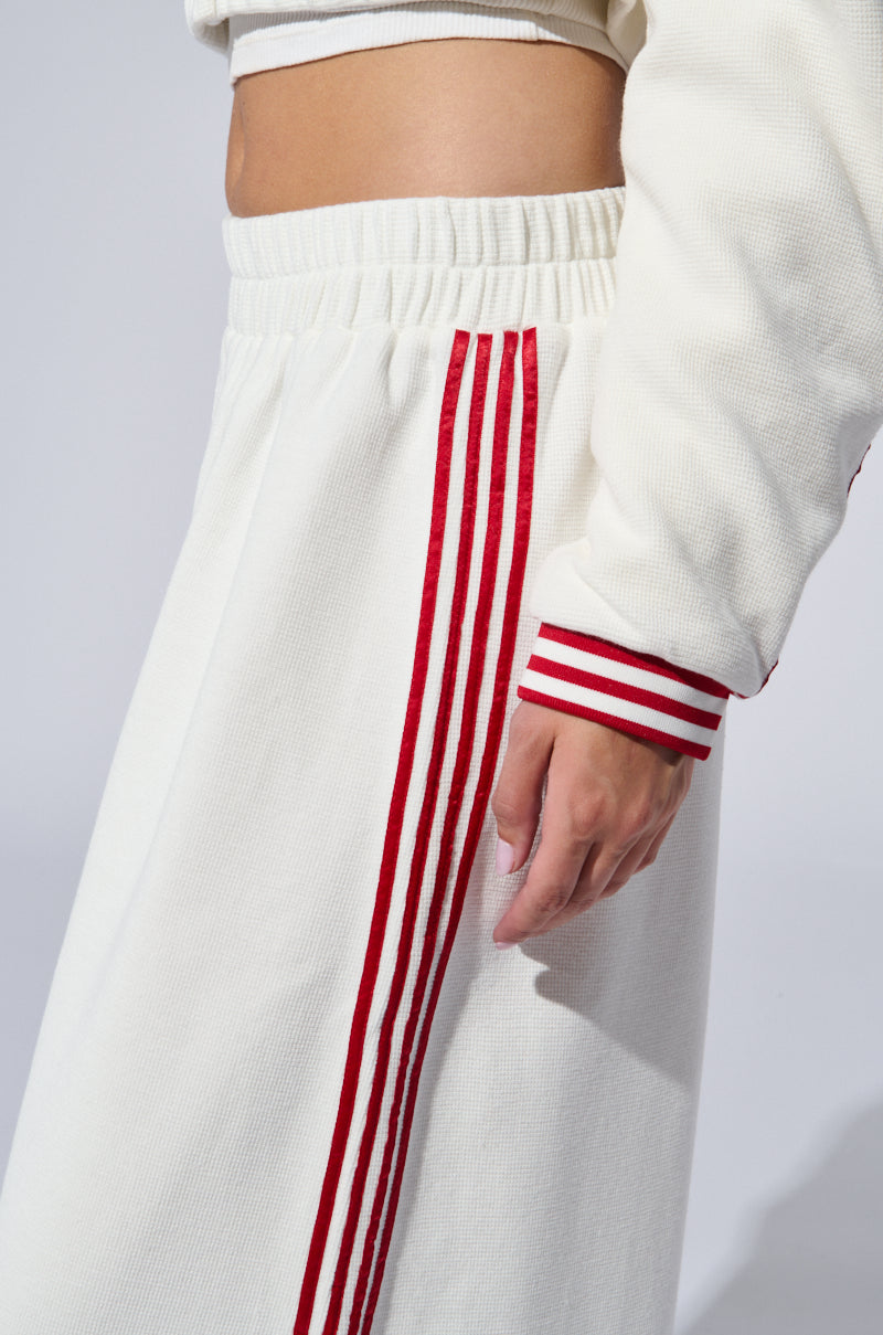 LULA WAFFLE KNIT SPORTY PANTS IN WHITE