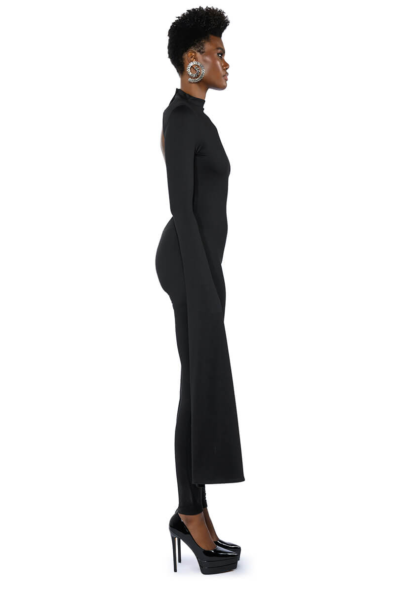ON TOP DRAMATIC SLEEVE CATSUIT